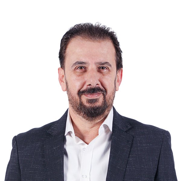 إيلي فارس
